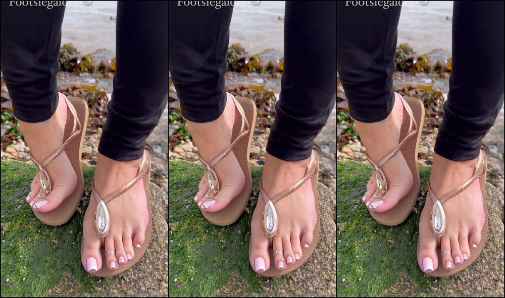 Footsiegalore Catch A Flight Friday Footsie On A Tiny Plane I Had A Beautiful Trip To A Little