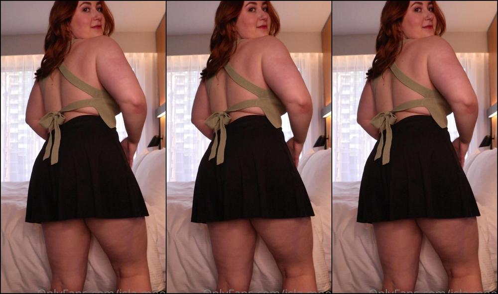 Isla Moon 2112709317 05 30 2021 Do You Like Watching Me Strip