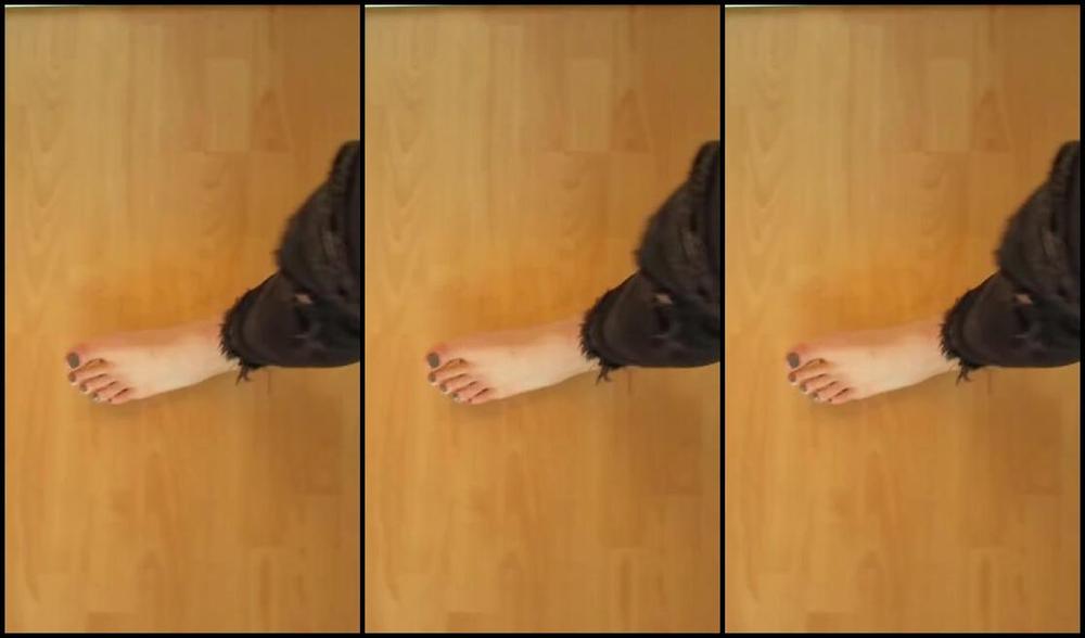 Neolasoles Nicknamed Neolasoles Onlyfans Whos Gonna Lick My Soles Clean