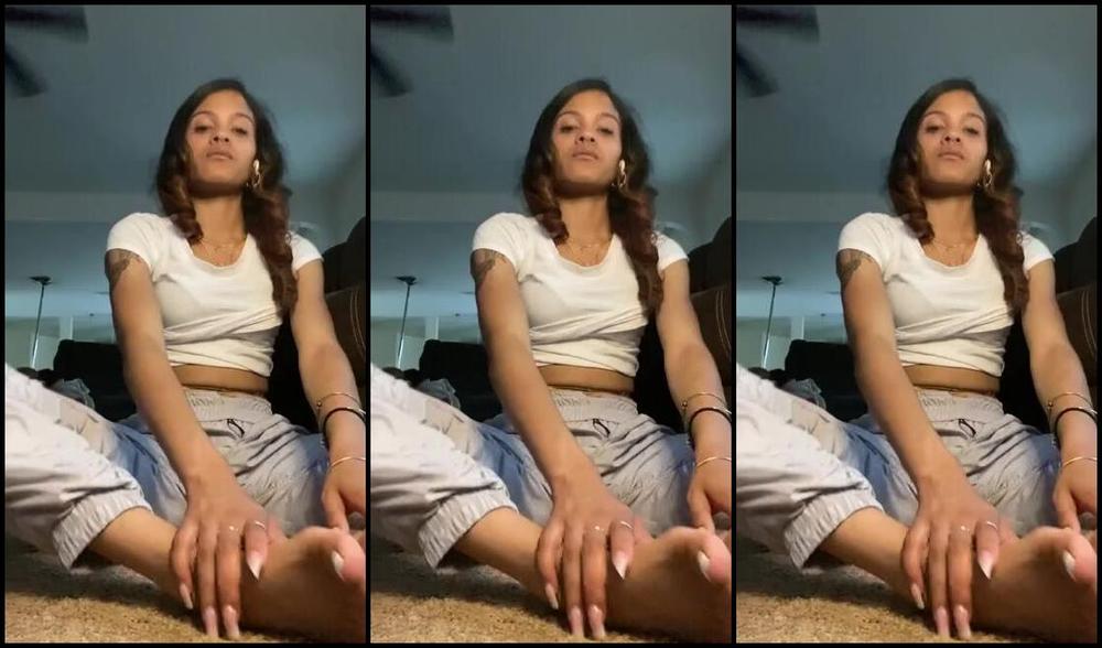 Solelessky Onlyfans Netflix And Chill 7