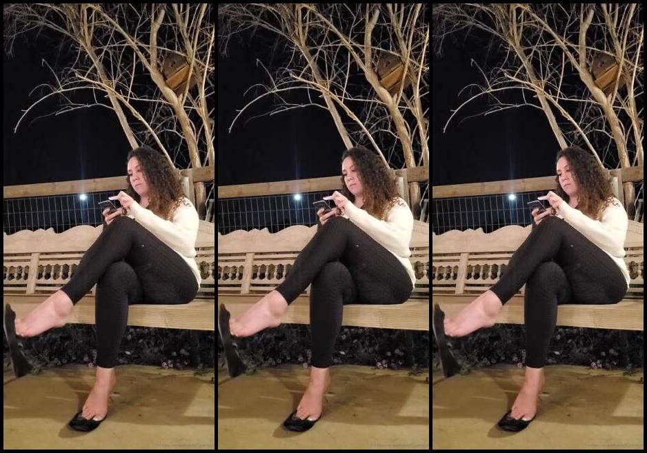 Austin Summers Nicknamed Pedipanty7 Premium Onlyfans Watch Me Dangle My Worn Out Flats As I Scroll Thru Twitter