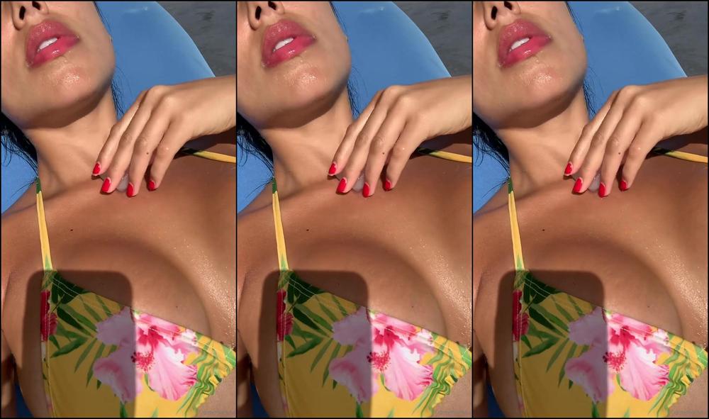 Steffymoreno 154901405 02 19 2020 With An Ice Cube You Can Cool Your Mouth Down Before Performing Oral Drip Melted Ice Water