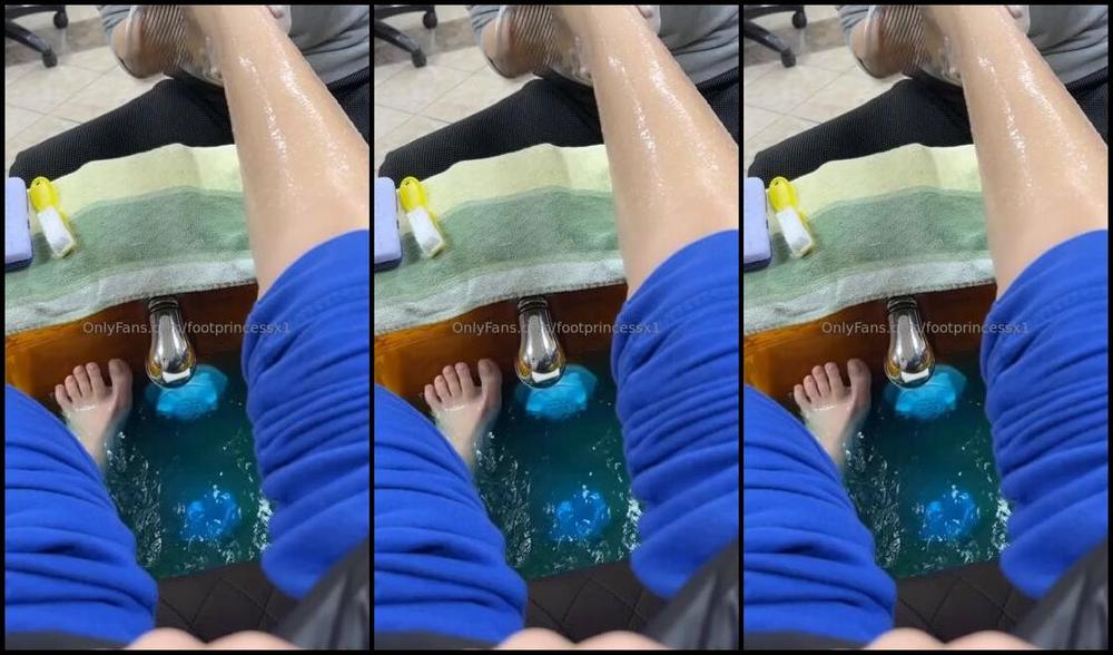 Footprincessx1 Nicknamed Footprincessx1 Onlyfans Fresh Pedi Time Who S Ganna Be A Good Boy And Tribute To My Pedi Today