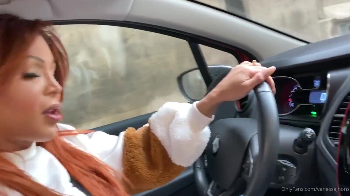 Vanessajhons On The Way Home I Eat The Hug