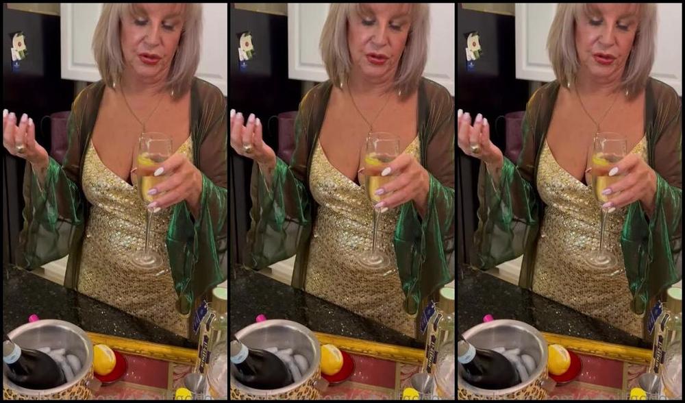 Avb Gilfgoddess Vip Nicknamed Avbgilfgoddess 06 23 2023 Onlyfans Video Oops Heres The Xxx Cocktail Reel In 2 Parts New Squirting Solo Featuring Me