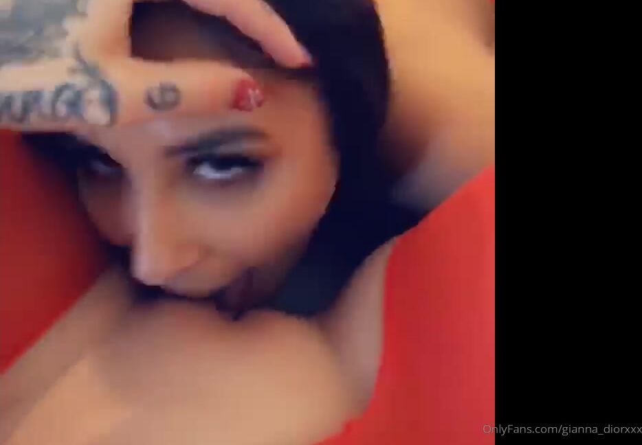 Gianna Diorxxx Karmen Karma Tastes So Good Here Is The Full Snap Show For You Guys