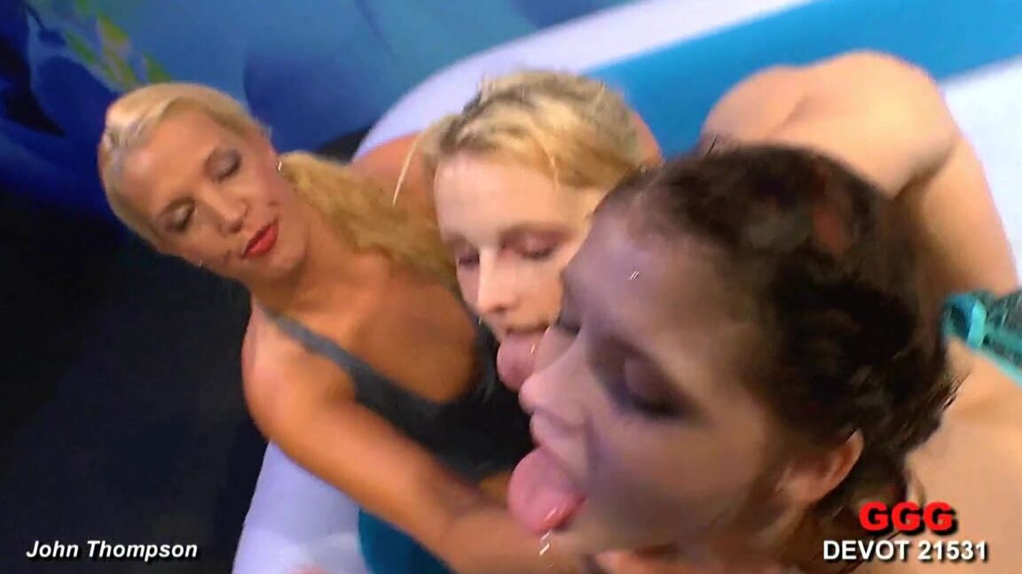 "Bitchy Jana, Cony Clay, Mia Bitch, Mini Hotcore, Sexy Susi" Orgy, Bukkake, Pissing, Gangbang GGG Devot Sperma Und Pisse 39 GGG