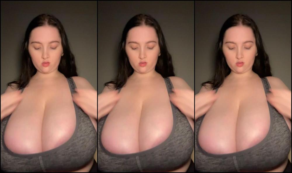 Kadydelrey 3246821134 03 21 2024 Oiling Up My Tits In My Too Tight Sports Bra