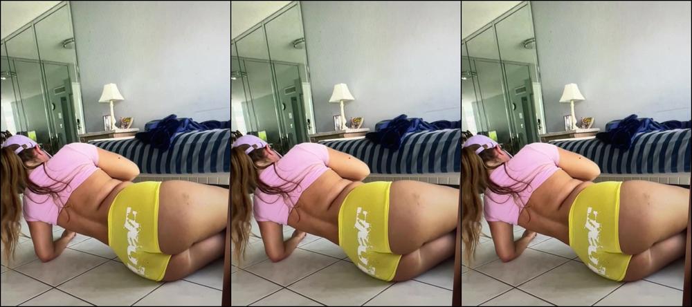 Bigduchvip 2860229664 05 19 2023 Over Here Watching My Own Live Stream On My Laptop Hehe