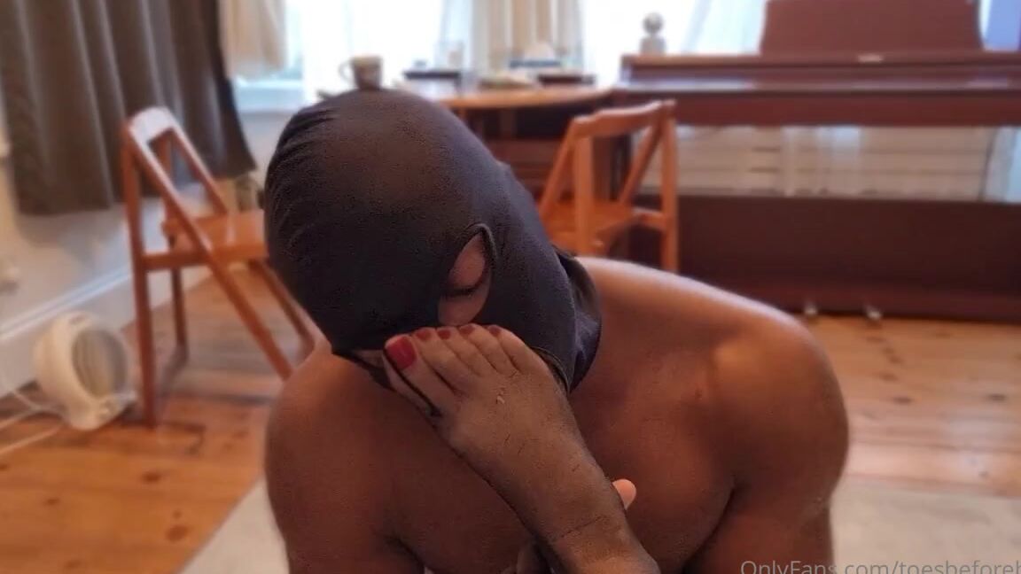 Toesbeforebros Onlyfans Some Real Submissive Foot Worship Through Cherrychromatics Sexy Nylons