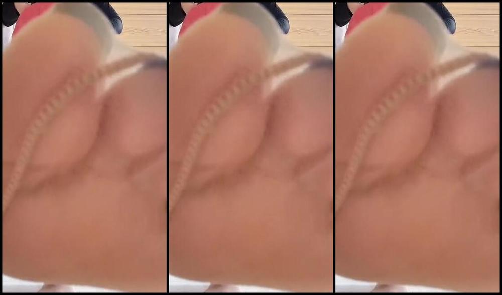 Miichannel R Nicknamed Miichannel R Onlyfans Giantess Wearing Stockings