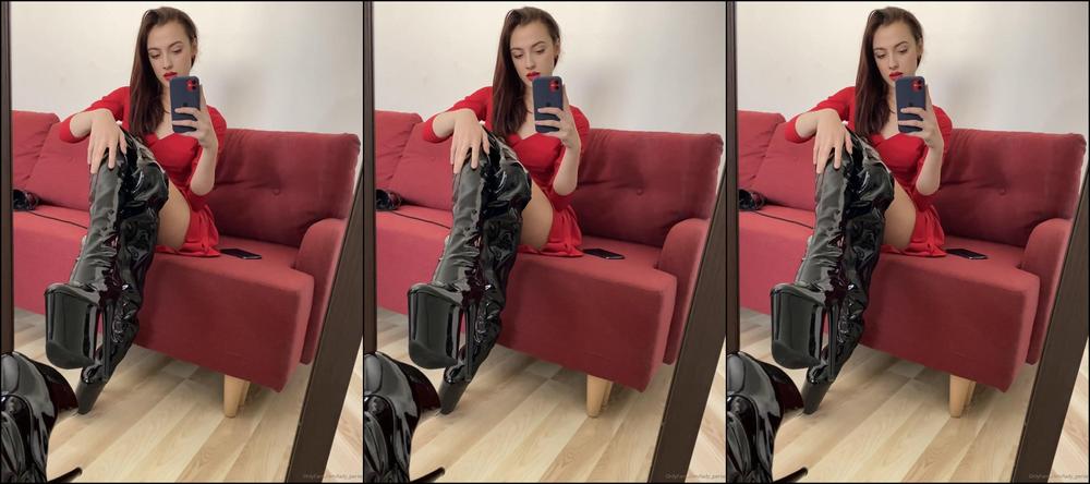 Lady Perse Now You Can Clean My Shoes By Your Tongue