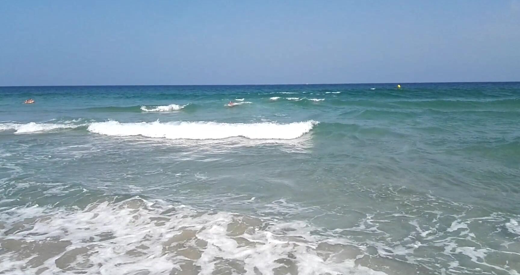 Kathianobilixx Today Beach Fun Working On My Jellyfish Phobia