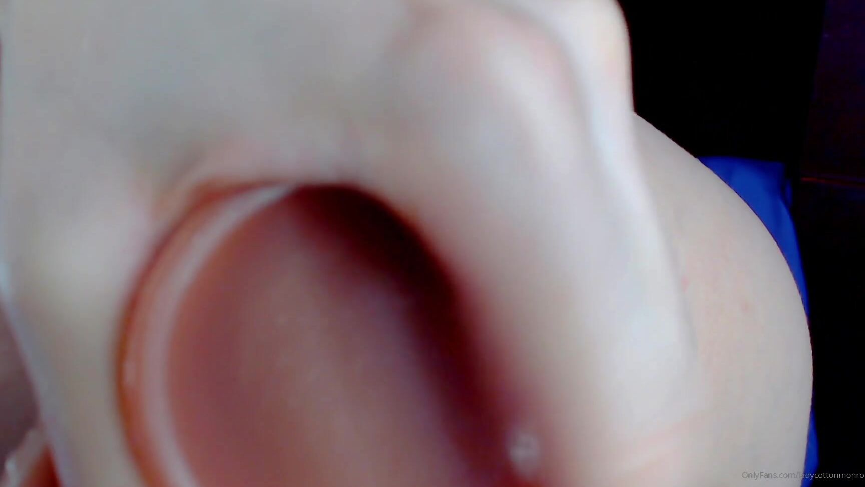 ladycottonmonro-13-10-2020-1069742769-i-made-this-special-for-you-guys-with-all-the-fixins-super-messy-fartygapey-and-more