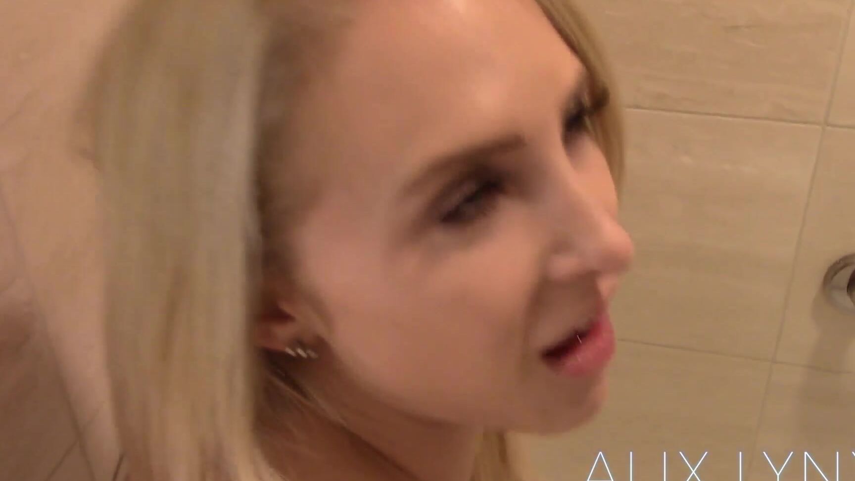 "Alix Lynx" blowjob, cuminmouth, pov, povsex, virtualsex sneaky sex at your family reunion Manyvids
