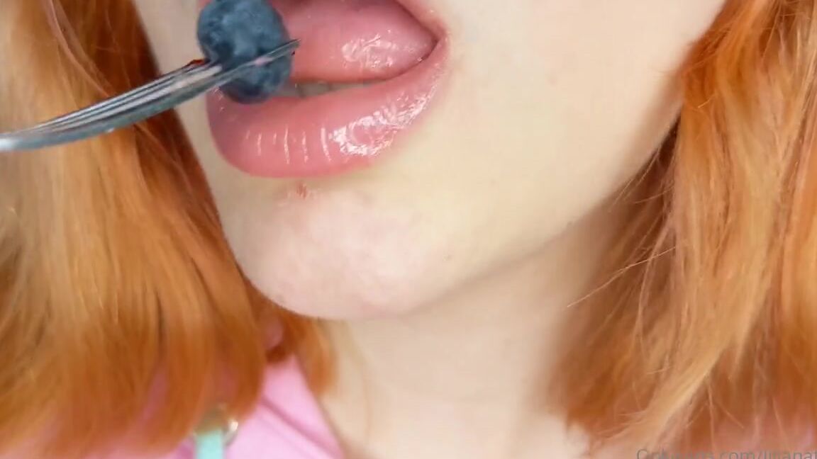 Liliana Fenty Nicknamed Lilianafenty Onlyfans Since A Bunch Of You Liked The Video Of Me Eating A Strawberry Close Up That I Posted A Couple Month