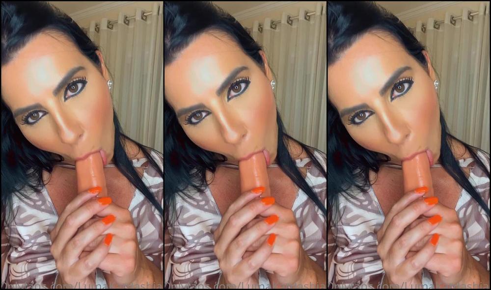 Lumakardashianvip 2514628561 07 08 2022 Passei Gel De Chiclete No Meu Dildo E Chupei Com Muita Vontade Bem Tarada E Tesuda