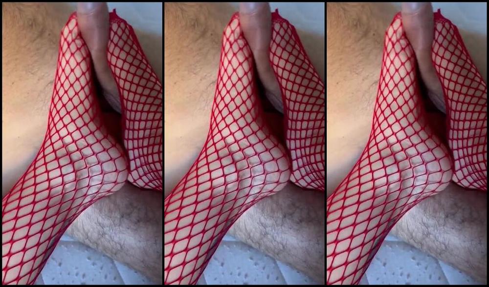 Deapistilla Nicknamed Deapistilla1 12 16 2024 Onlyfans Video Prepariamoci Alle Feste Calze Rosse