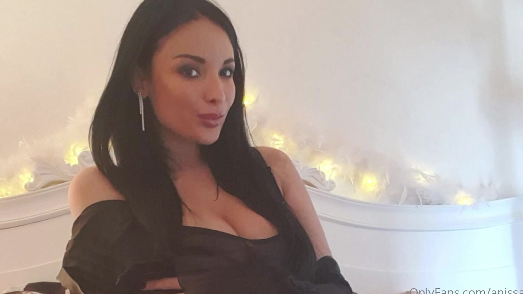 anissakate-13-10-2020-1068106585-my-1st-podcast-do-you-want-to-hear-a-hot-french-story-mon-1er-podcast-une-hisoire-ro