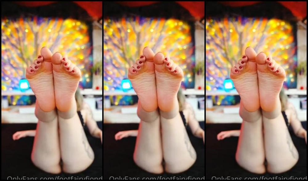 Freakyfjondaxxx Onlyfans Just A Bit Of Dancing And Sock Removal Wishing You The Best Weekend