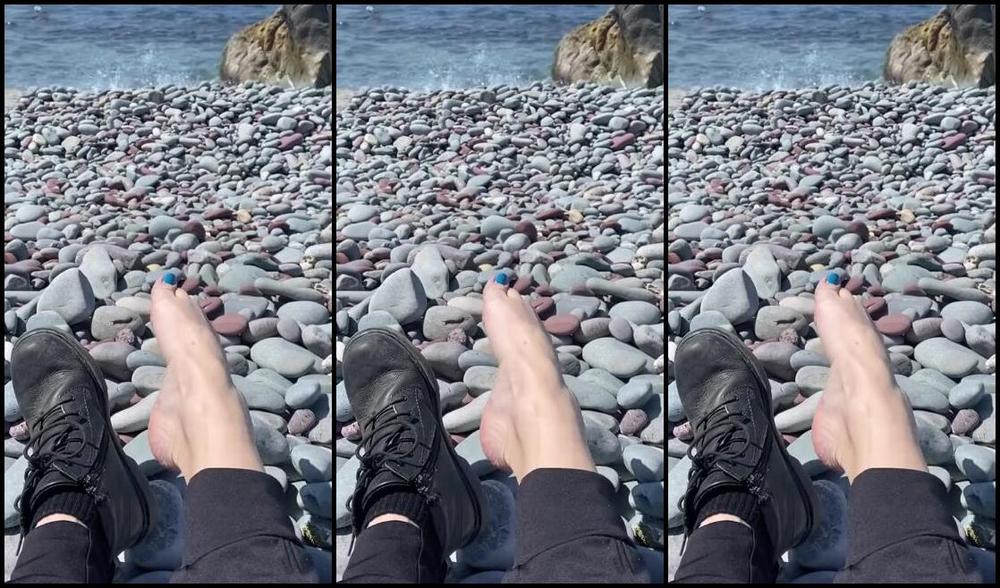 Lezlyan Nicknamed La Little Dancer Feet Onlyfans One Of The Best Feelings Is A Fresh Breeze Blowing Through My Toes When Taking