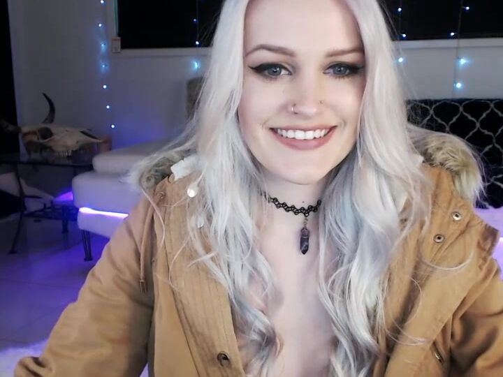 AlicexMaia-MFC-201807160216 Web Cam