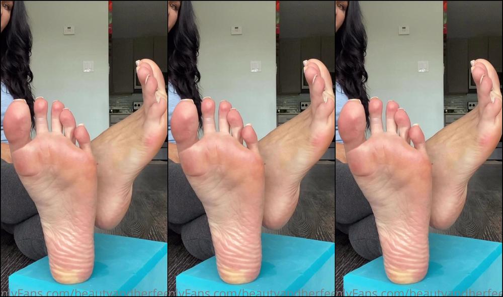 beautyandherfeetz 08 06 2020 408022419 mmmm im kinda liking how the video is true to color on her Onlyfans