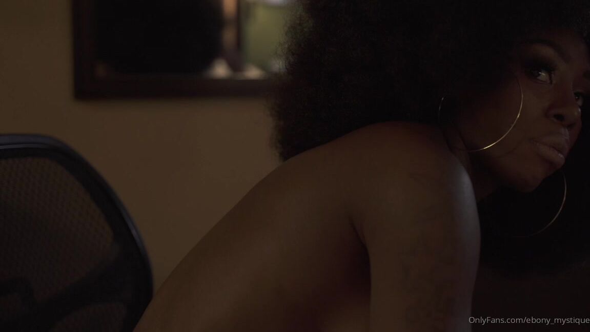 ebony-mystique-31-10-2019-79176333-behind-the-scenes-of-my-foxxx-brown-scene-i-know-u-guys-will-enjoy-this-if-u-have-not-pu
