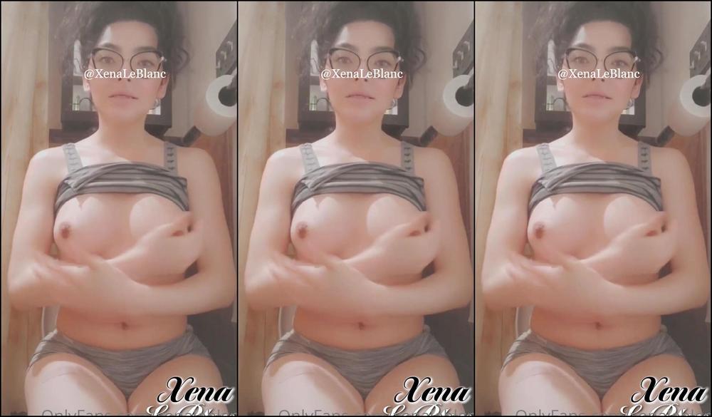 Xenaleblanc I Couldn T Fall To Sleep And I Was Extremely Horny I Haven T Jerk Off In Days So I Went