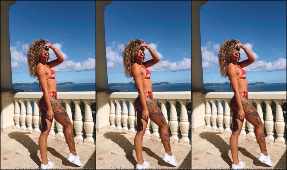 Sexylexxxyp 1512141469 12 24 2020 Going Live In 30 Mins