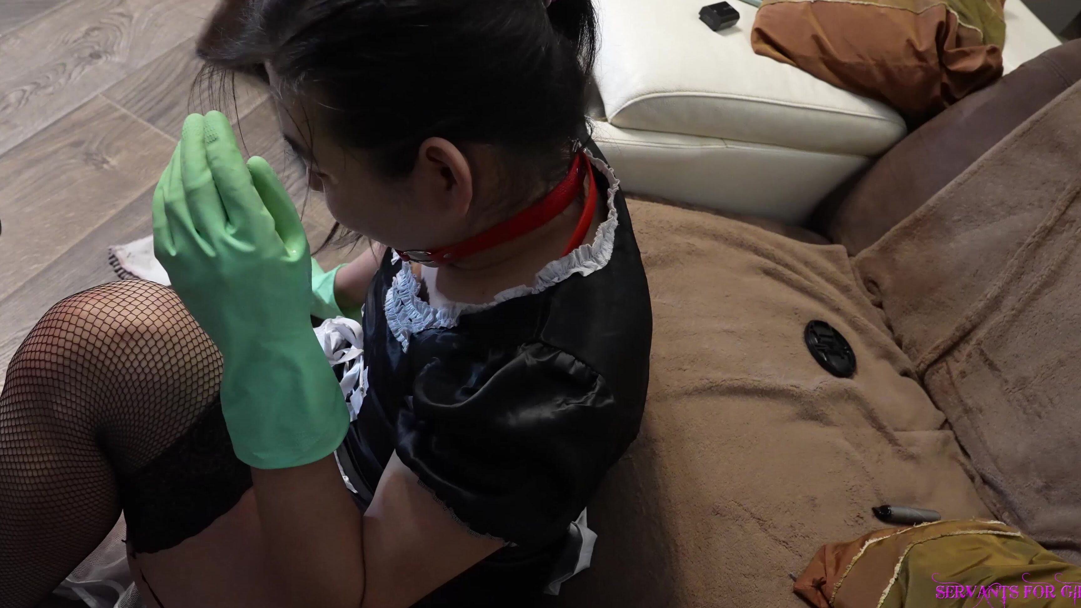 Servants For Girls Nicole And Selena Obey Our Orders Asian Whore K