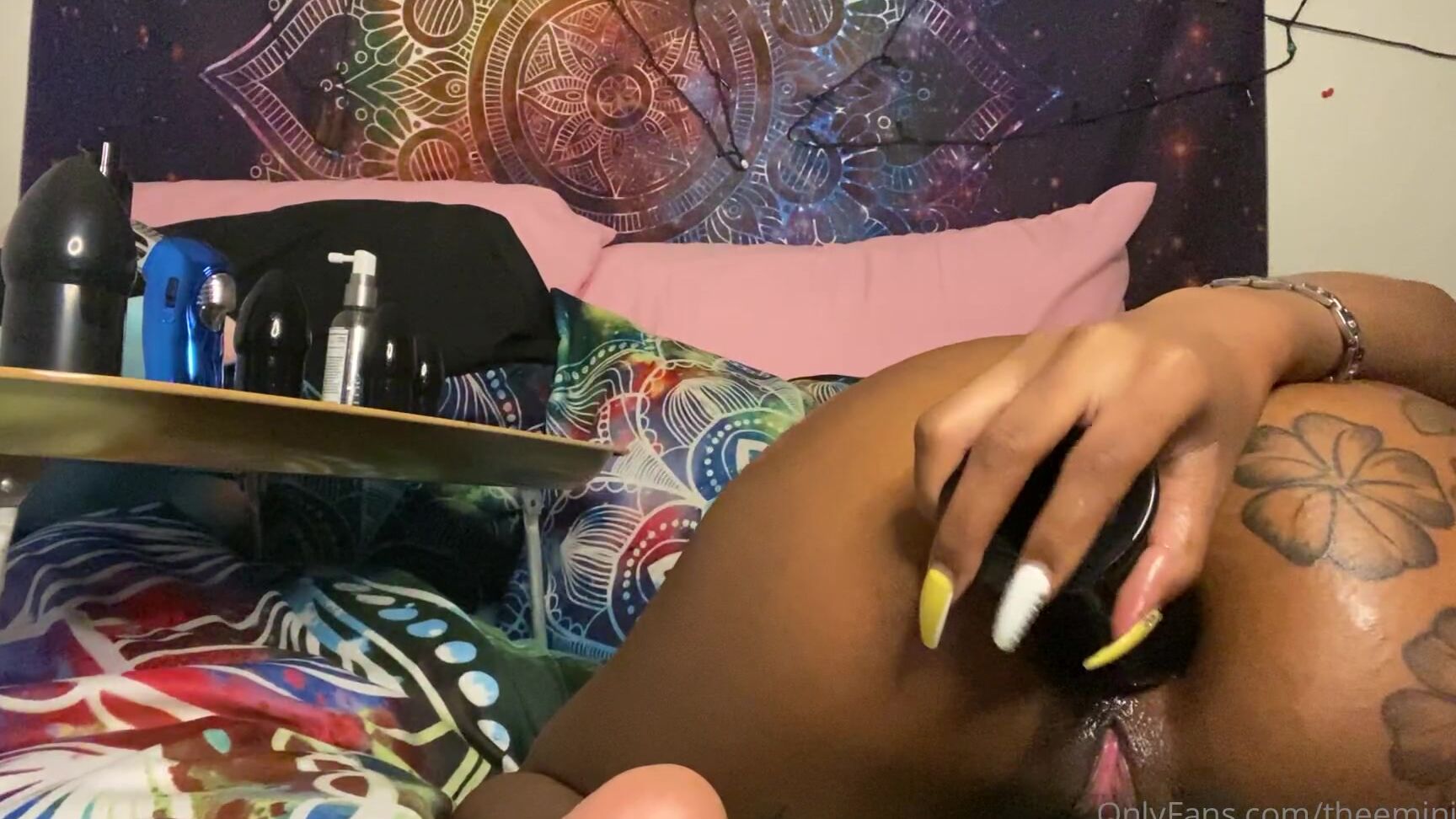 theeministalli-16-07-2020-541911389-30mins-of-me-gradually-stretching-my-asshole.-i-only-made-it-to-3-out-of-5-of-the-lengths-