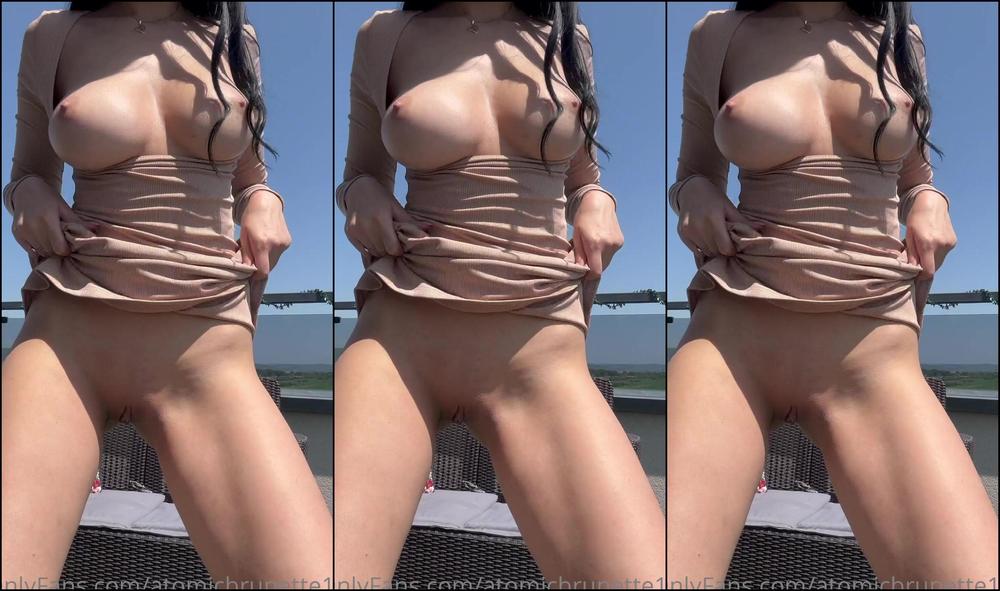 Atomicbrunette18 1 77