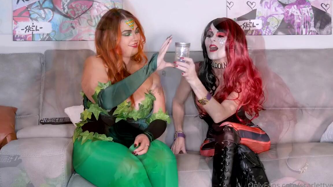 Scarlett Venom Nicknamed Scarlettven0M Onlyfans Out Tonight With Xkittyxquinnx Poison Ivy Shrunk The Joker Dont Wanna Miss This Fun Giantess Clip