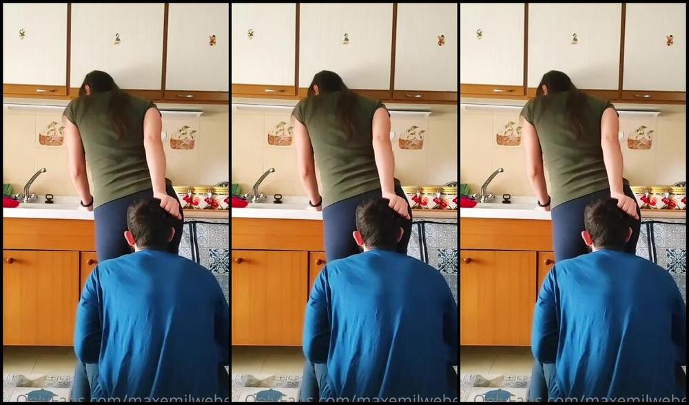 Emily Maxemilweber Nicknamed Maxemilweber 11 21 2022 Onlyfans Video Leaked Maxemilweber 97767