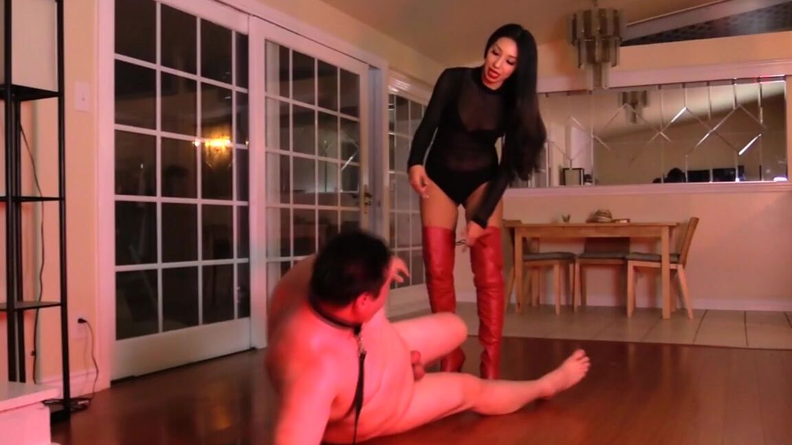 Empress Jennifer Weak Piece Of Shh