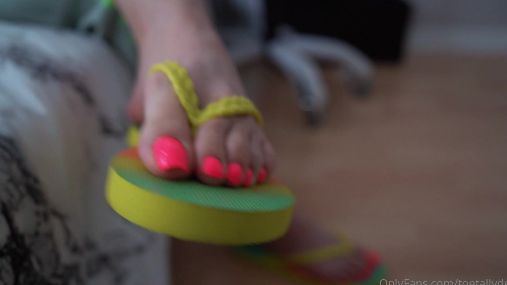 Toetallydevine Being A Troublemaker As Usual Tags Edging Gooning Joi Foot Tease Pink Pedi