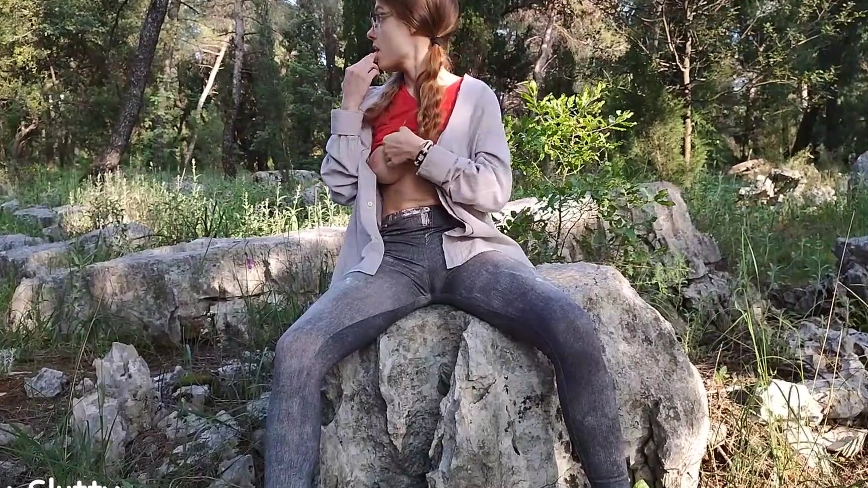 Lily Slutty Nerdy teen girl shows boobs and masturbates in a park Pornhub