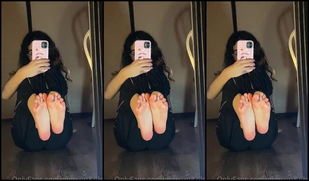 Mercurysoles Onlyfans I Know You Can T Resist These Oily Soles Wiggling In Your Face Bu