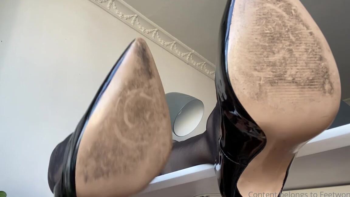 Feetwonders Onlyfans This Is A Custom However The Person Didn T Want Exclusivity It S A Dirty Shoe Focussed Clip Myp
