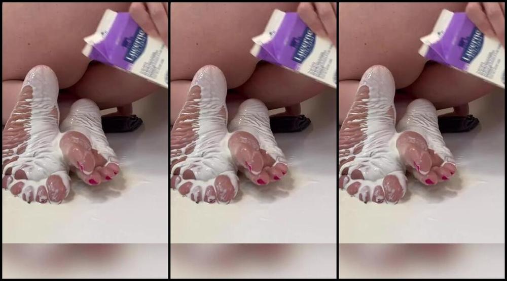 Jennysfeet Foot Fetish 08 20 2024 Onlyfans Video Soaking My Soles In Cream Makes Them Super Soft Look How It Pools In My