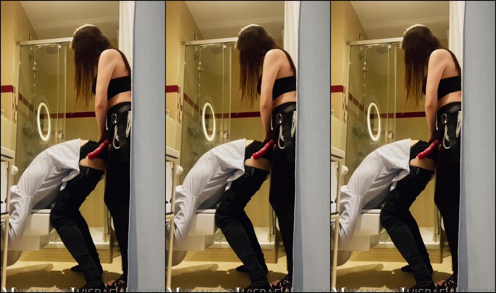 Israelimistress The Disgusting Pig Spying At The Mistress In The