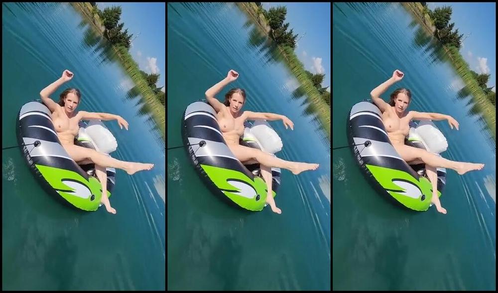 Claire Irons Nicknamed Claireirons Onlyfans Time To Flash My July 4Th Bathing Suit Just So It Can Come Off Before The Tan Lines Happen Sometim