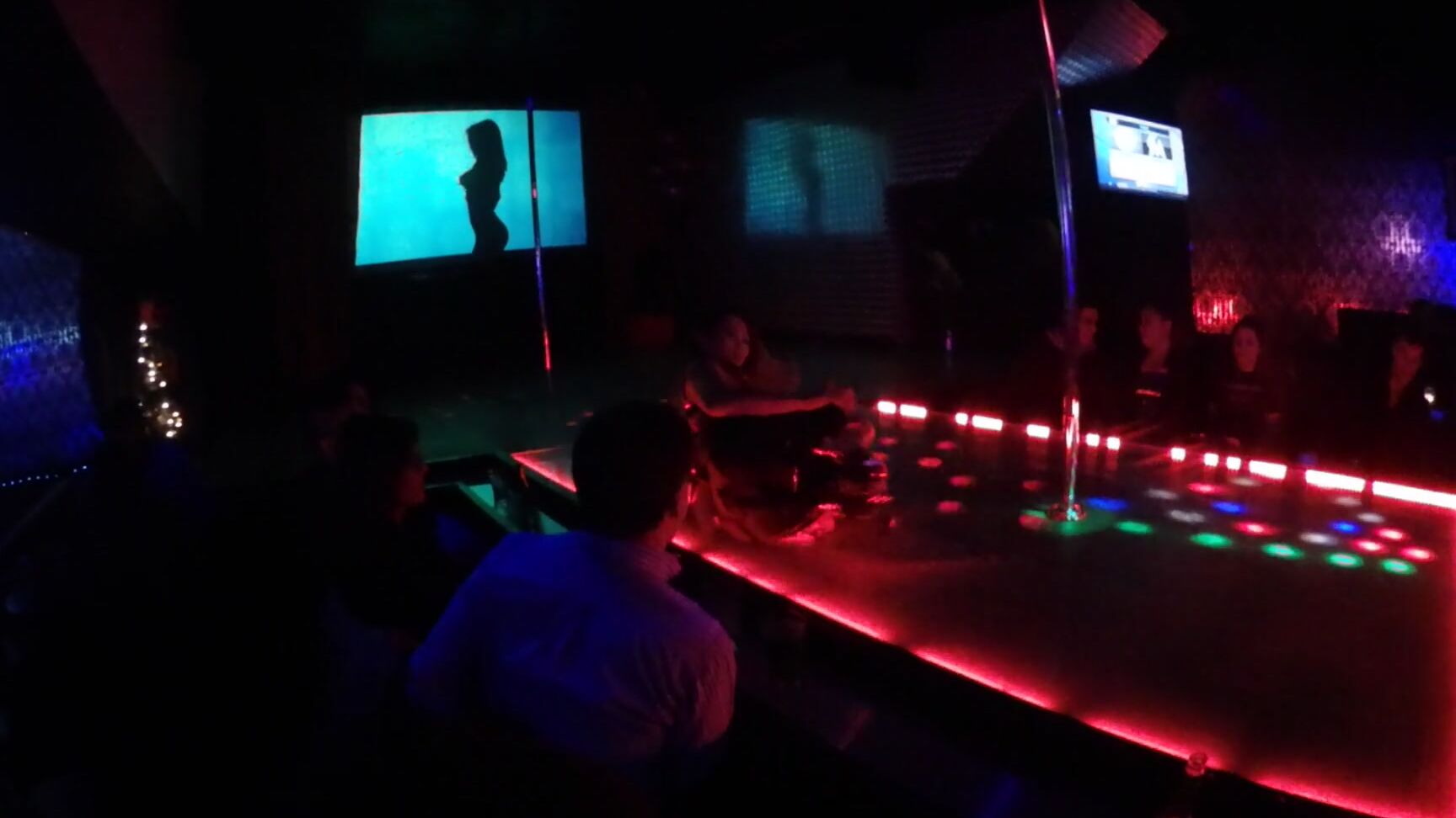 Katemaxx Stripping From The Penthouse Vancouver Here S The First Song Of My Live Burlesque Themed