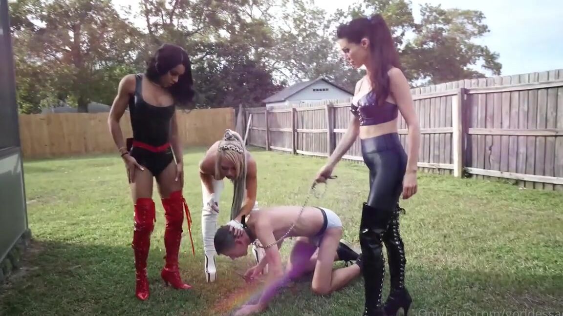 Goddess Adara Jordin Nicknamed Goddessadaraj 12 21 2022 Onlyfans Video Femdom Garden Ho Hd 1080 Feat