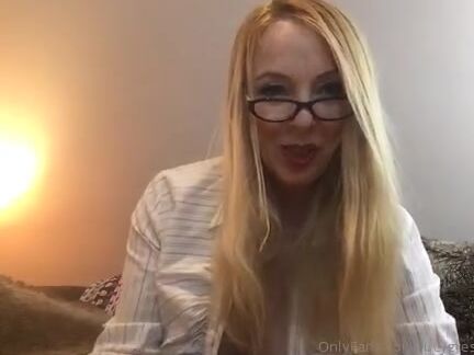 Lucy Gresty Nicknamed Lucygresty 02 28 2022 Onlyfans Video Sexy Spectacles Xx