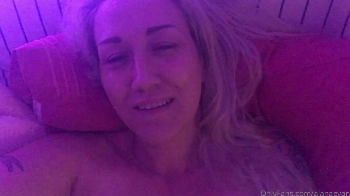 Alanaevansxxx How Was Your Sunday M