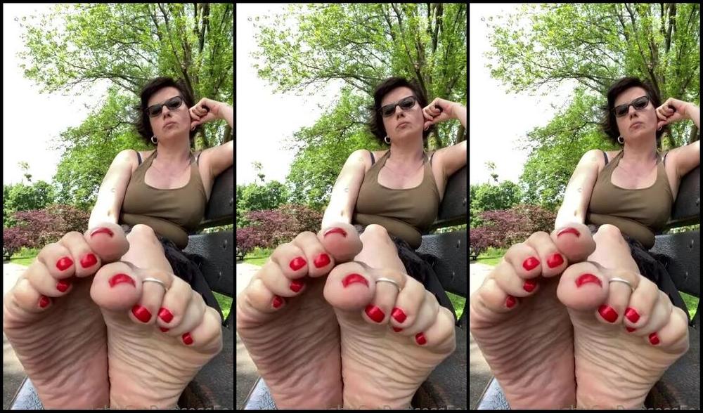 Catprincessfeet Onlyfans Catch Me Outside 2