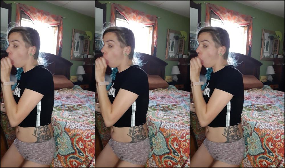 Hippiefeet Want Some Festival Footage Car Sex Or Road Head We Are Going To A Festival In Ohio On Th