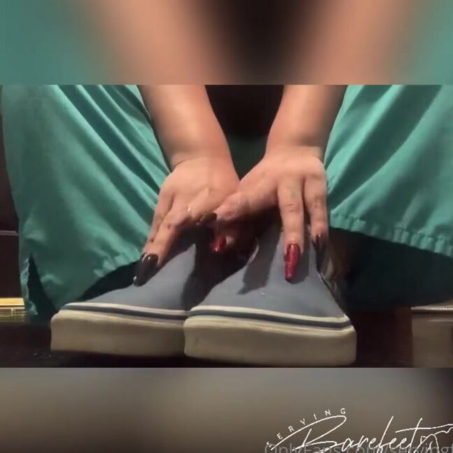 Servingbarefeet Aka Servingfet Onlyfans Jammy Af I Had To Get A Closer Sniff I Can T Wait Till I M Flexible Enough To Worship My Stinky